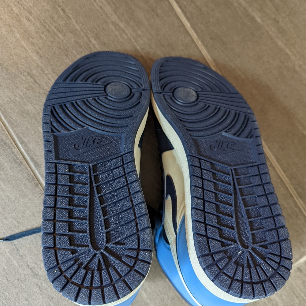 Jordan 1 Obsidian Size 12 - Picture 5 of 5